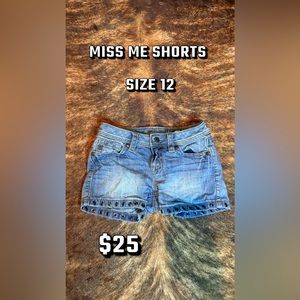 Miss me shorts